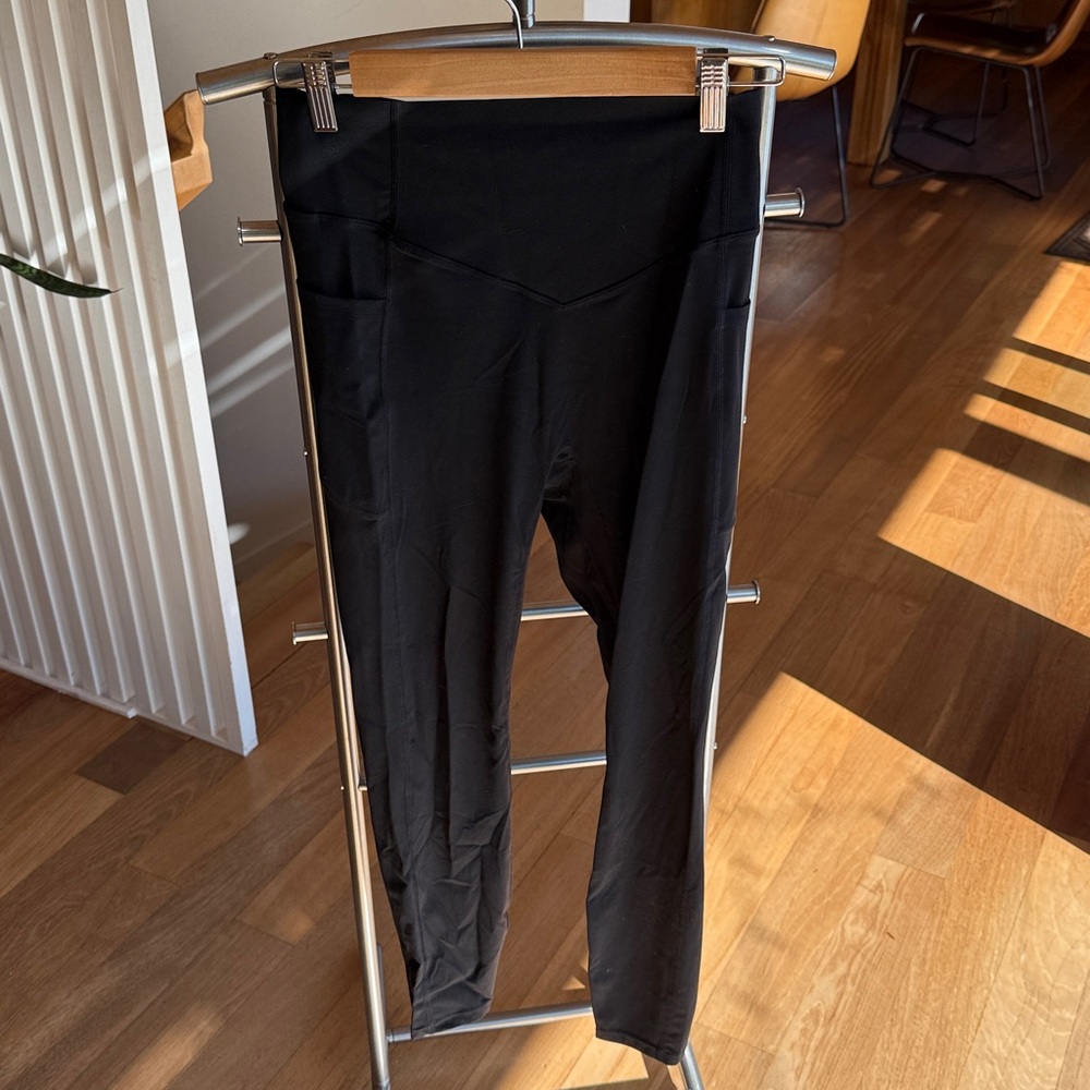 HALARA Black Cinching and Butt-lifting Leggings